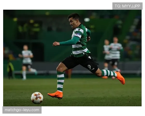 阿库尼亚持续闪耀赛场，个人表现引爆热议